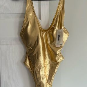 Bathing suit, size med, new with tags and gold